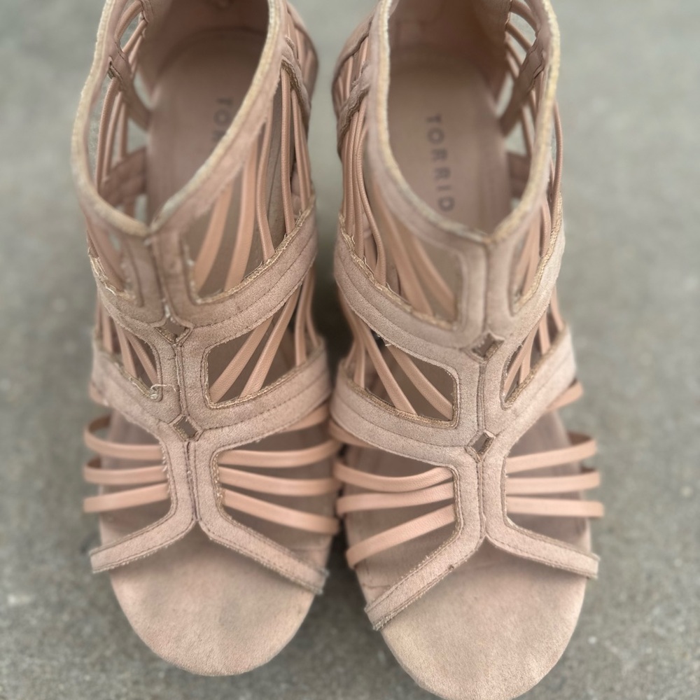 Women’s Torrid Platform Shoes size 10W